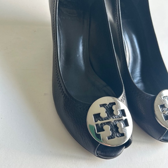 Tory Burch Black Pebble Genuine Leather Open Toe Heel Wedges size 7.5 - Picture 5 of 16